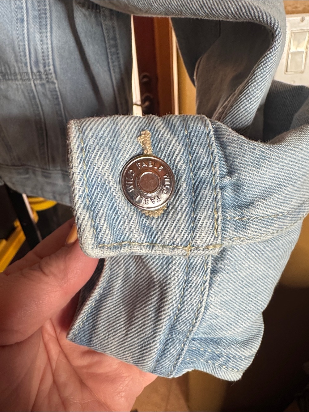 Wild Fable Colorblock Denim Jacket Cropped Blue Medium - Picture 7 of 8